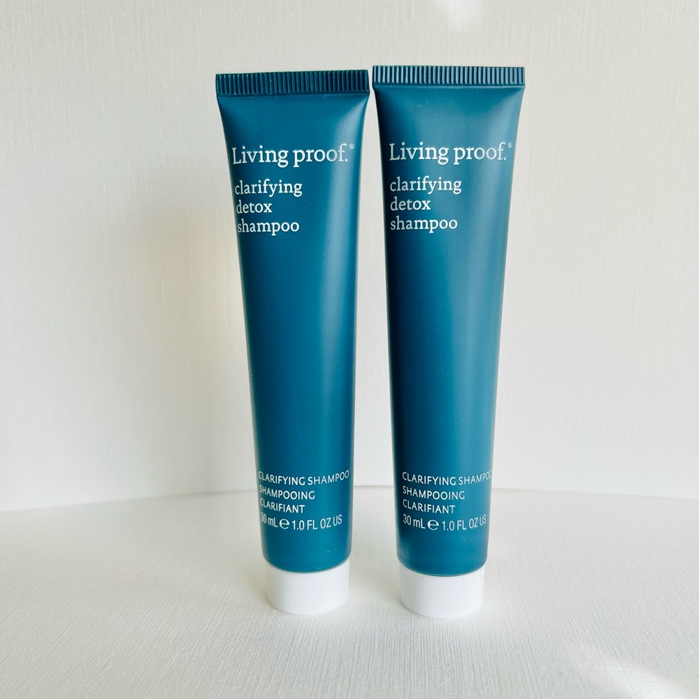 Living Proof clarifying detox shampoo NWOT